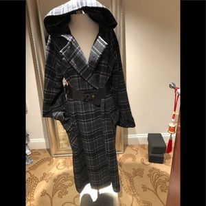 Plaid light wool and polyester lining long coat